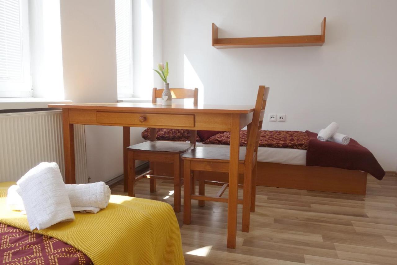 Apartmany Alzuz Ruzomberok Eksteriør bilde