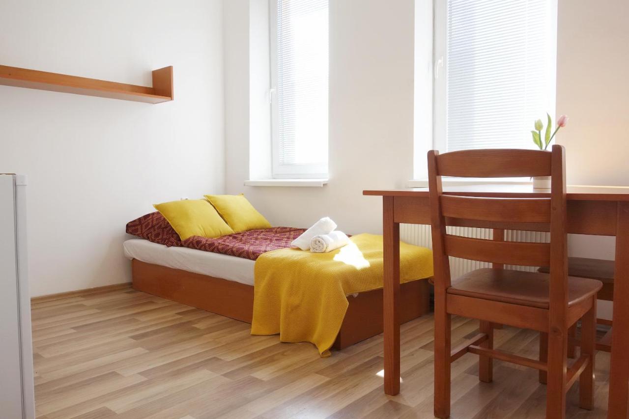 Apartmany Alzuz Ruzomberok Eksteriør bilde