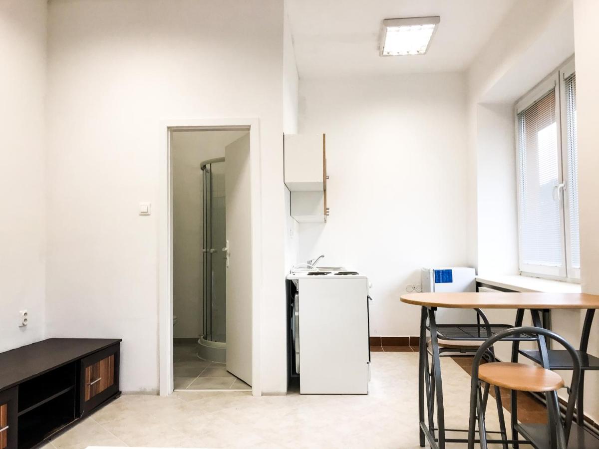 Apartmany Alzuz Ruzomberok Eksteriør bilde