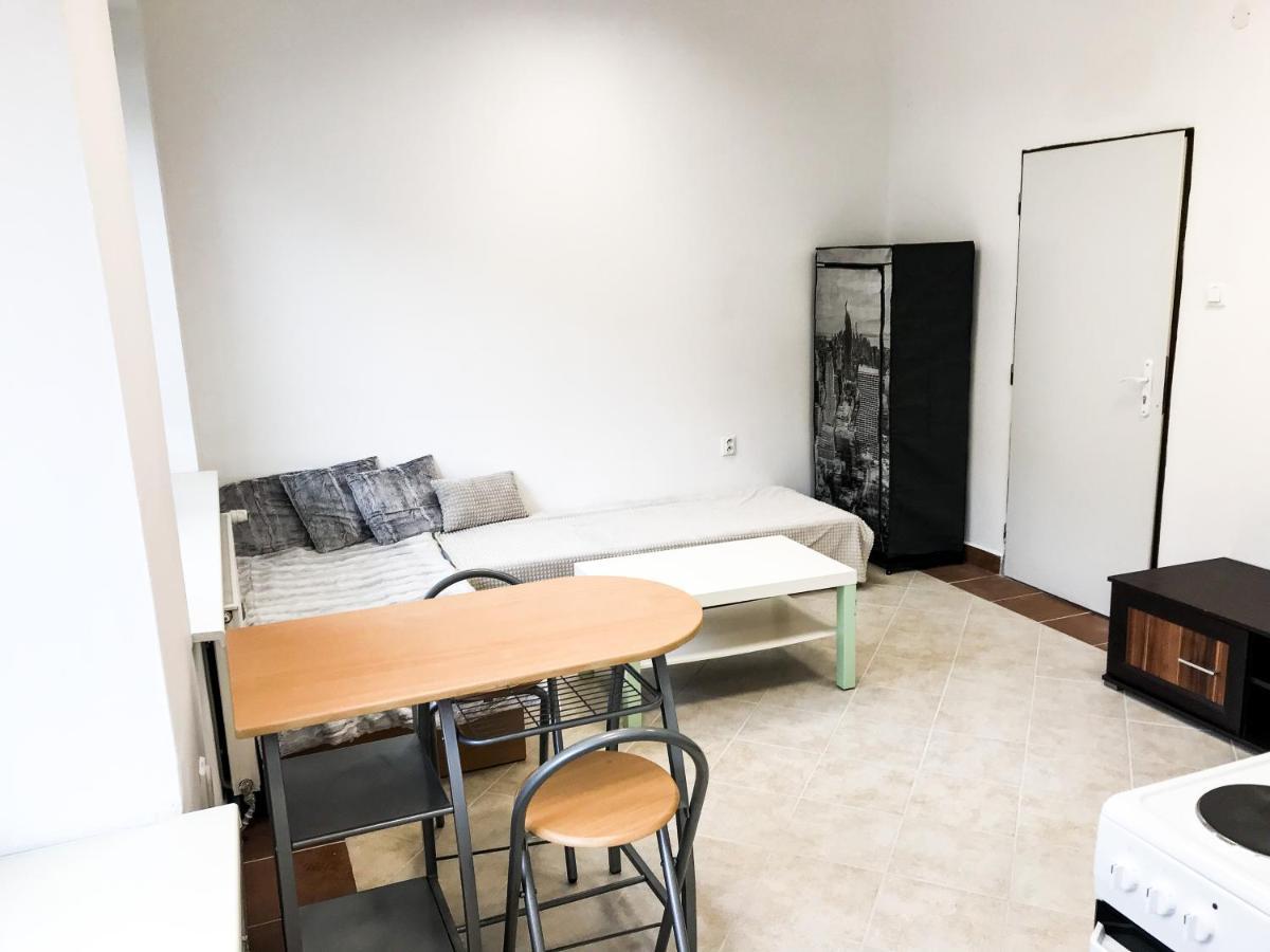 Apartmany Alzuz Ruzomberok Eksteriør bilde